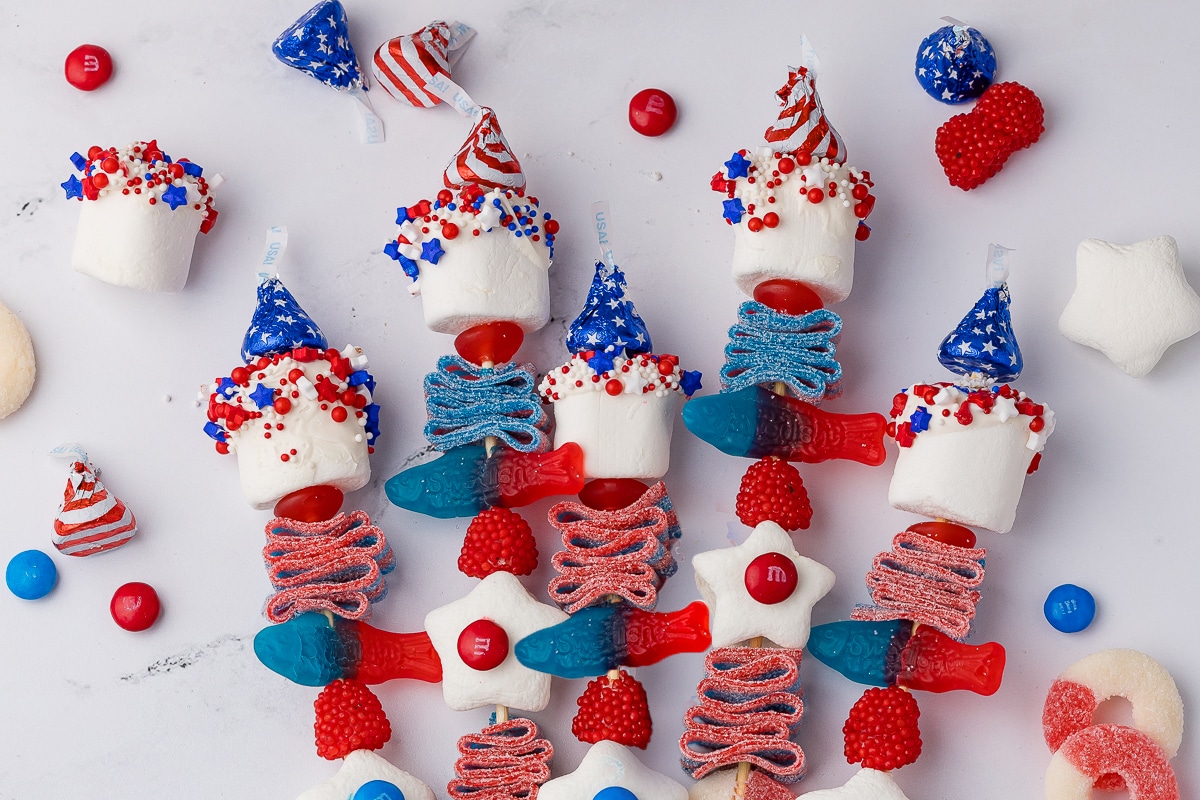 How to Make Patriotic 4th of July Candy Kabobs!