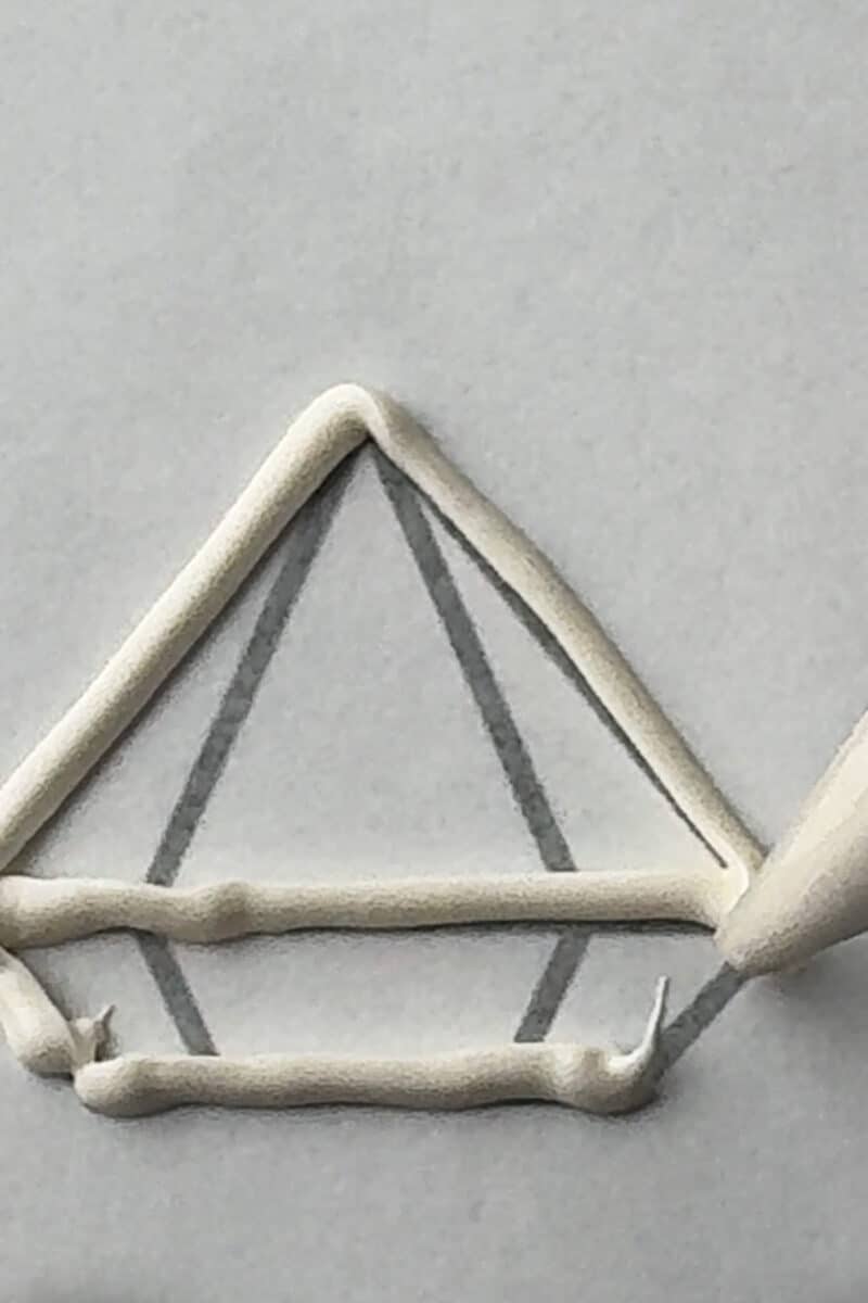 white chocolate outlining a diamond