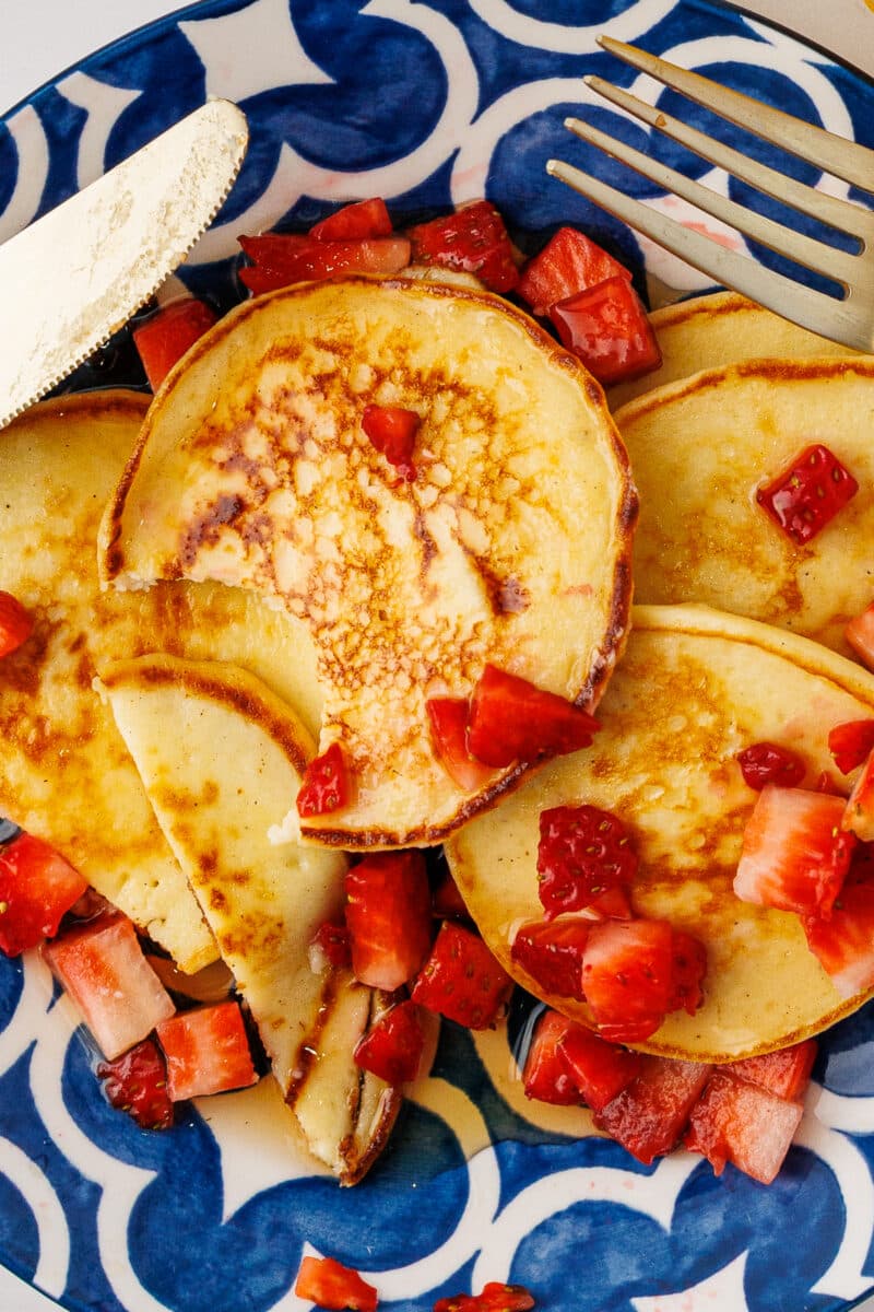 close up of European Cultures Etekla cottage cream pancakes on a blue plate